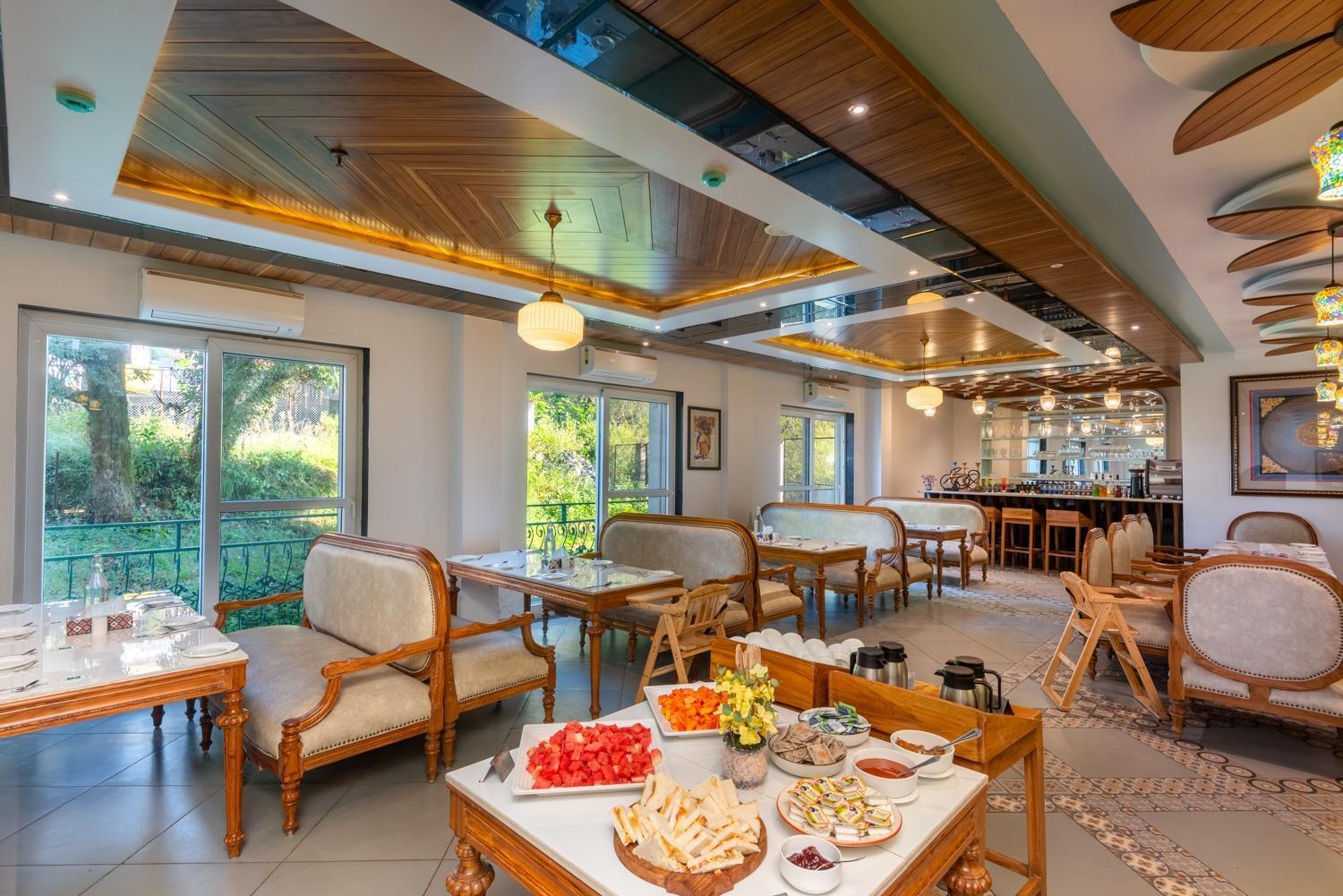 Quality Inn By Lawrence Hotels Dharamshala Exterior foto